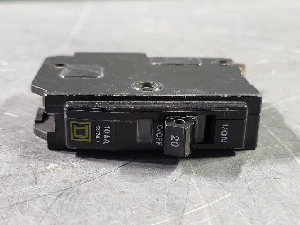 SQUARE D 20 Amp, 1 Pole, 120/240 volts Circuit Breaker QOB120