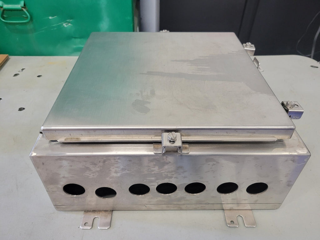 HOFFMAN A16H1606SSLP Stainless Steel Wall Mounted Industrial Enclosure 16"x16"x6"