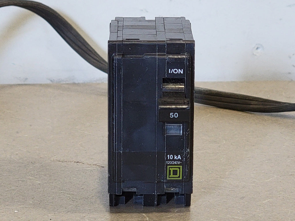 SQUARE D 20 Amp, 2 Pole, 120/240 volts Circuit Breaker QO220
