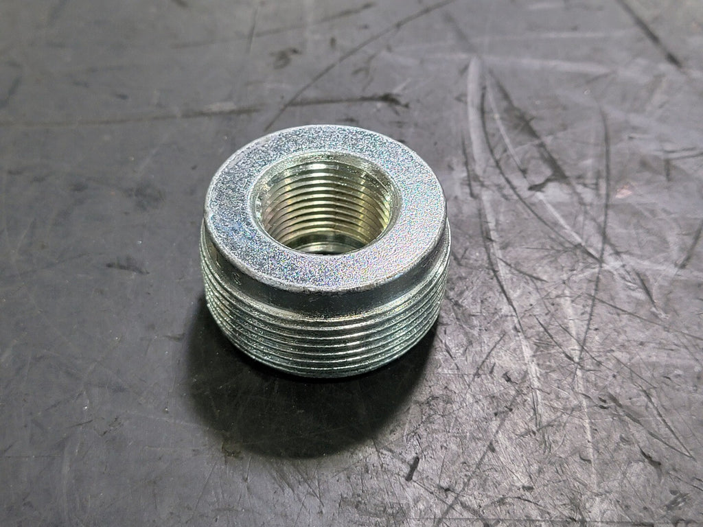 THOMAS & BETTS 1-1/2" Reducer Bushing RE52-TB (Box of 5 pcs)