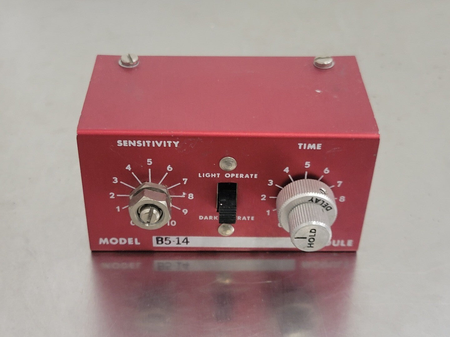 BANNER 0.250 Amp Photoelectric Amplifier Logic Module B5-14