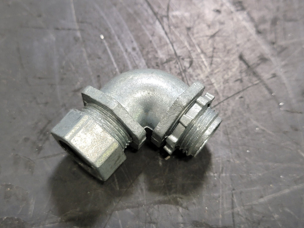 TOPAZ 0.5 in. 90 Degree Compression Connector 431