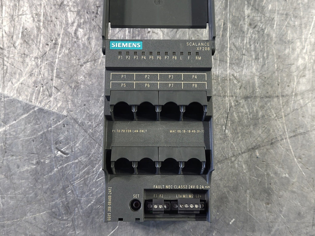 SIEMENS Simatic Net Industrial Ethernet Switch Scalance XF208 6GK5208-0BA00-2AF2