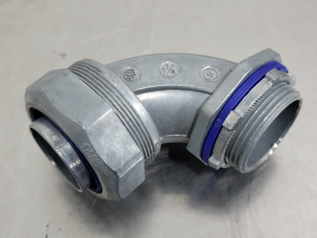 THOMAS & BETTS 1-1/4" 90 Degree Liguidtight Connector LT-294 (Box of 4)
