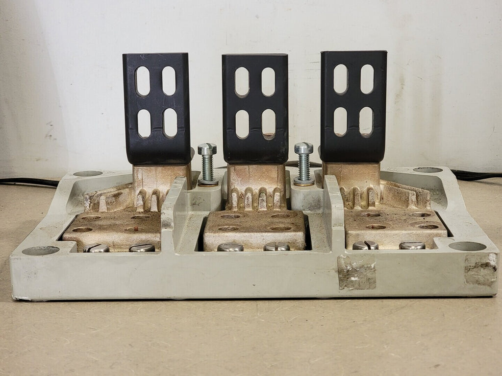 SIEMENS MB9301 Circuit Breaker PD/RD Mount Block Adapter
