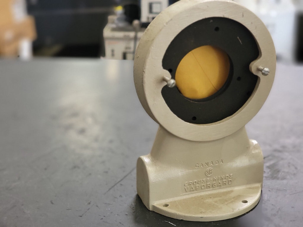 CROUSE-HINDS Vaporgard Lighting Fixture Junction Box VXB10