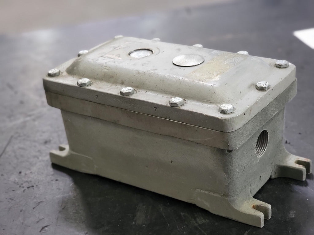 CURLEE MANUFACTURING INC Hazardous Location Push Button Enclosure ECS-2-A2X-U