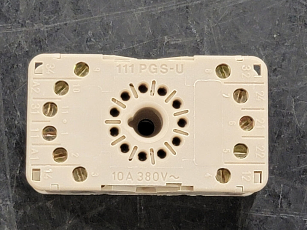 ALLEN-BRADLEY 11-Pin Relay Socket 700-HN101
