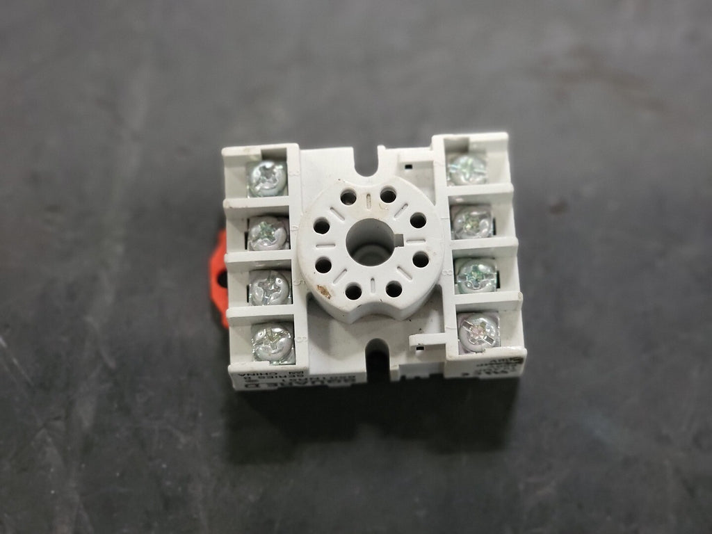 SQUARE D 8 Pins Relay Socket 8501NR51, 10A, 600V