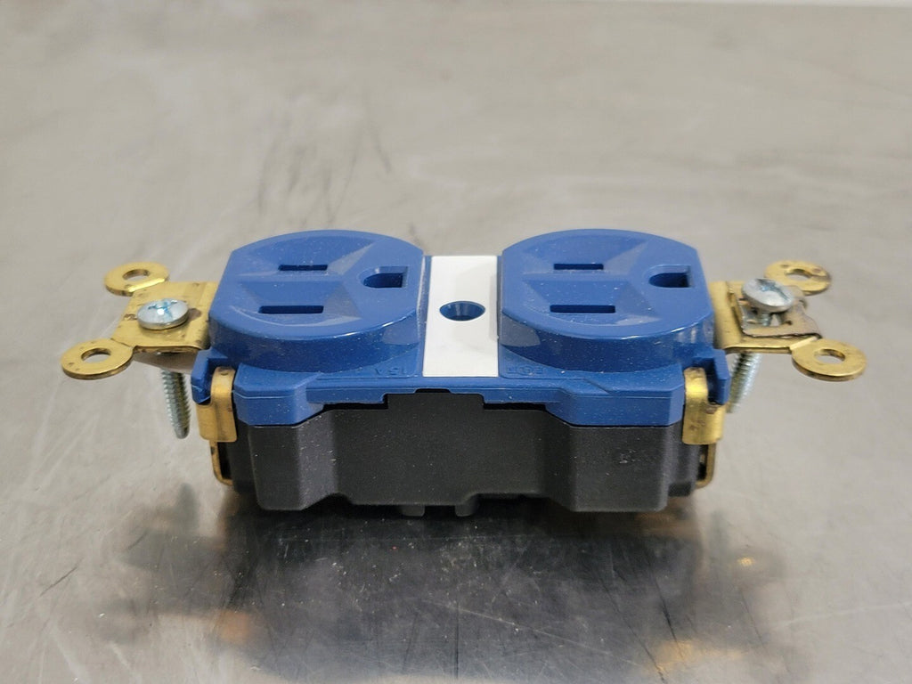 PASS & SEYMOUR 15A 125V Plug Tail Duplex Receptacle PT5262-ABL (Box of 6)