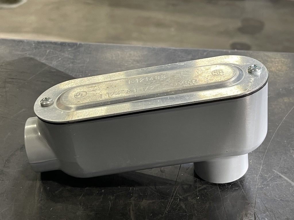 1-1/4" LB Conduit Body w/ Cover