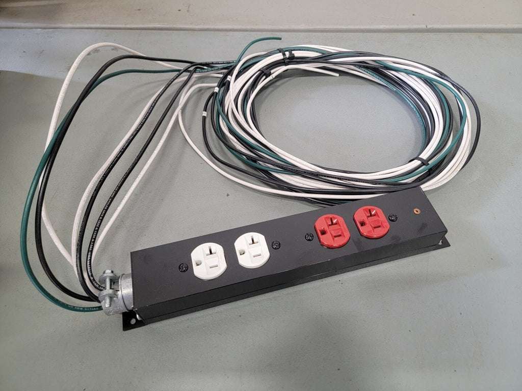 HUBBELL, INC. 11" Metal Plug Track 2 Pole 3 Wire 20A/125V