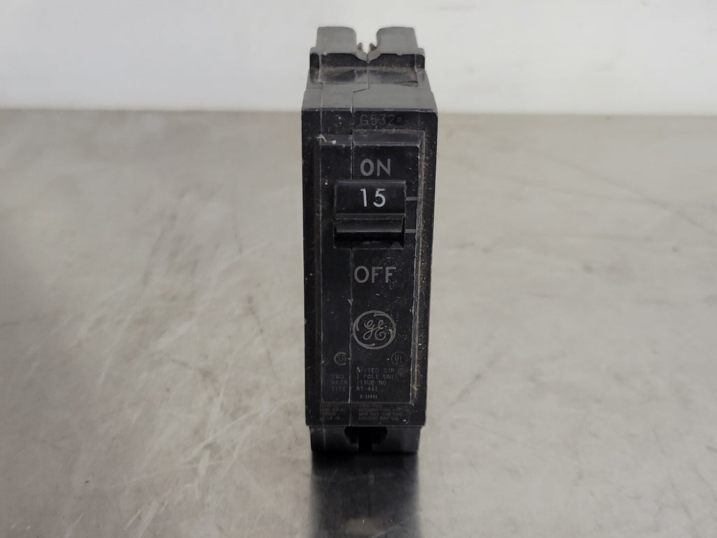 GENERAL ELECTRIC 15 Amp, 1 Pole, 120/240 volts Circuit Breaker THQL115