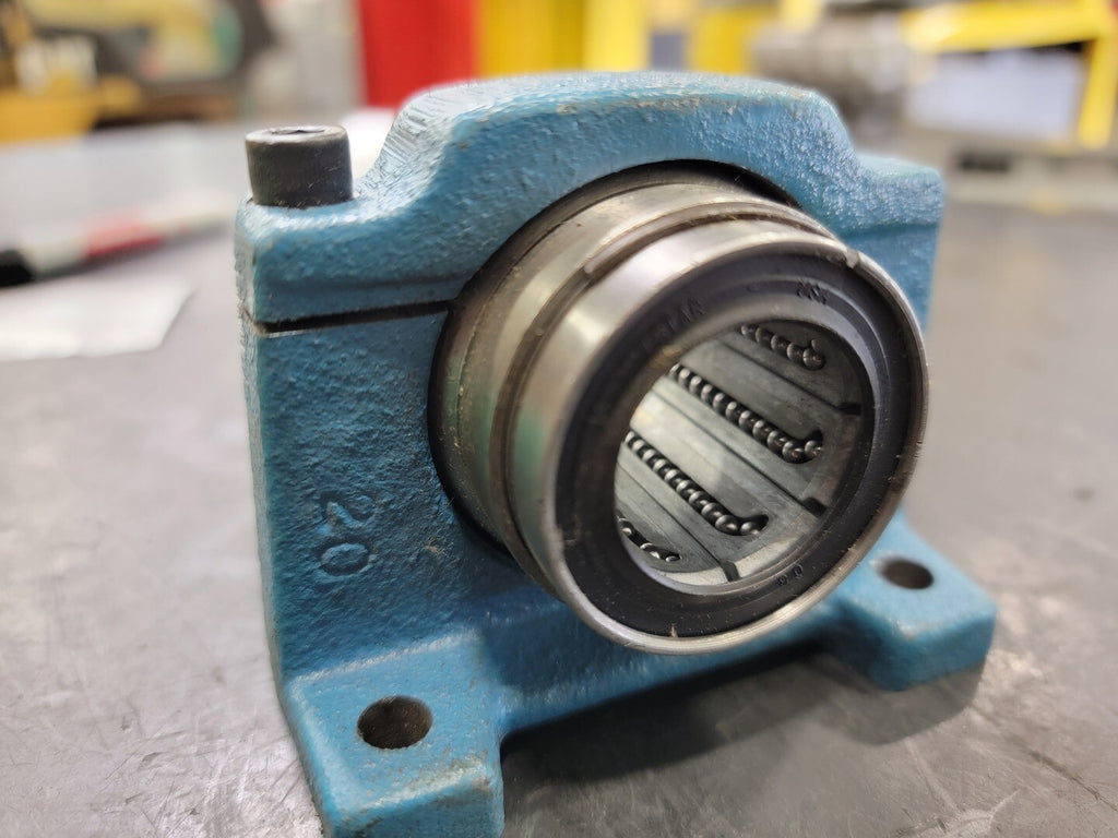Pillow Block Bearing 1" Bore, P-16