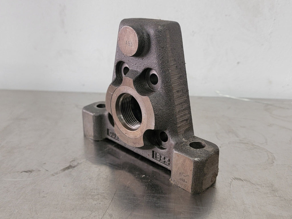 GRESEN HYDRAULICS 1-7/16" Valve End Outlet Cover I644