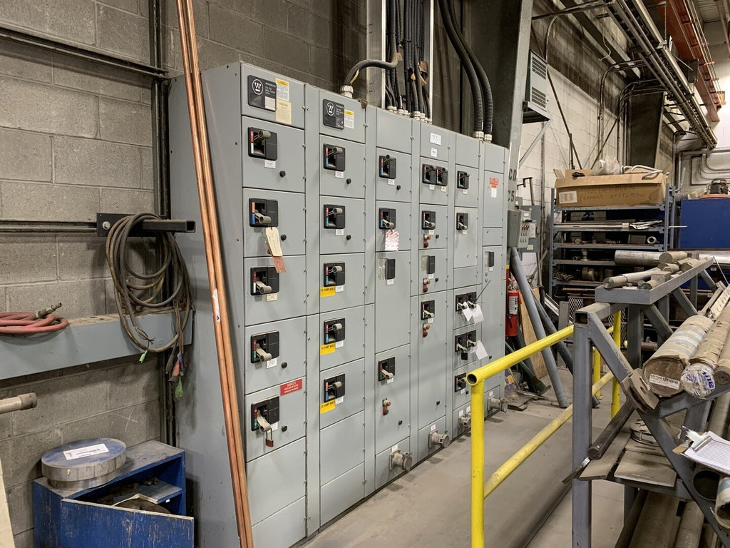 WESTINGHOUSE Five Star Motor Control Center (MCC), 600V Max., 1000A, 21 Buckets