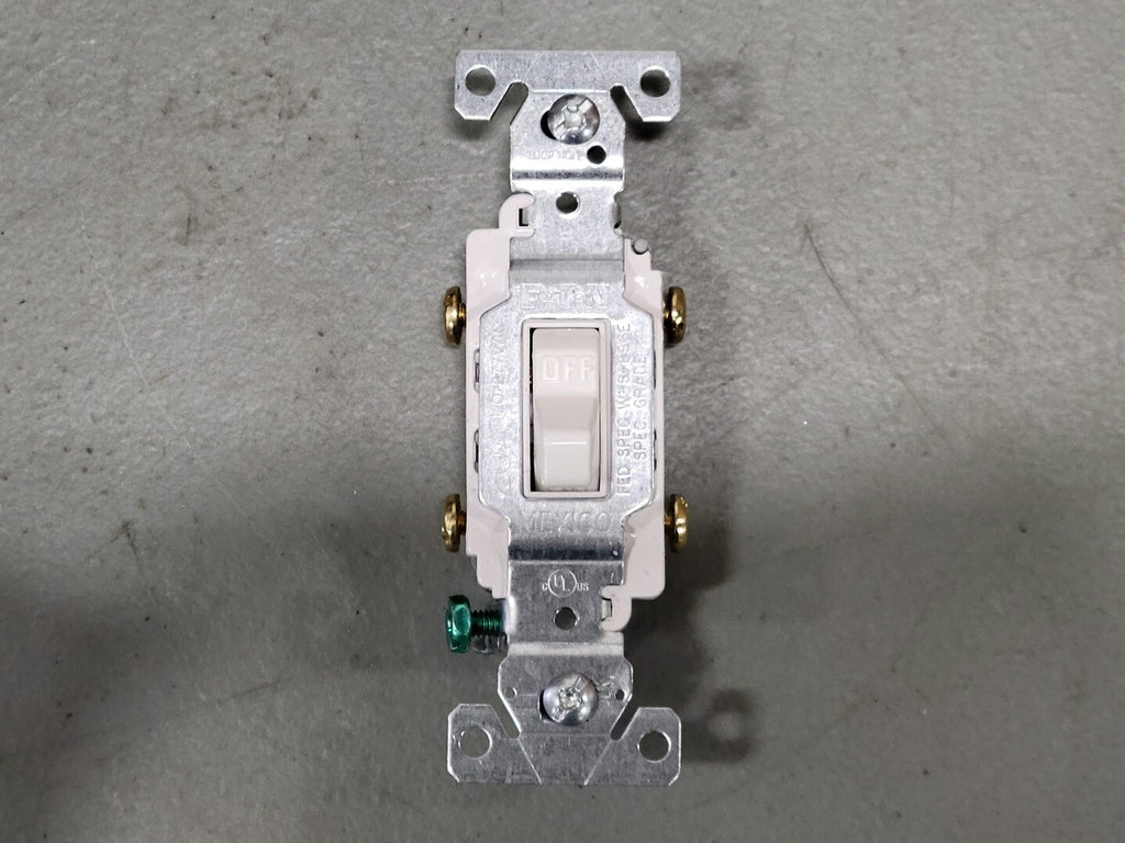 EATON 20 Amp Double Pole Toggle Switch CS220W (Box of 10)