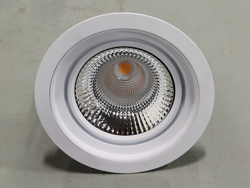 SENSO 9.1 W Light Fixture AR3D-FL-A90-645-35-10-00-01-01