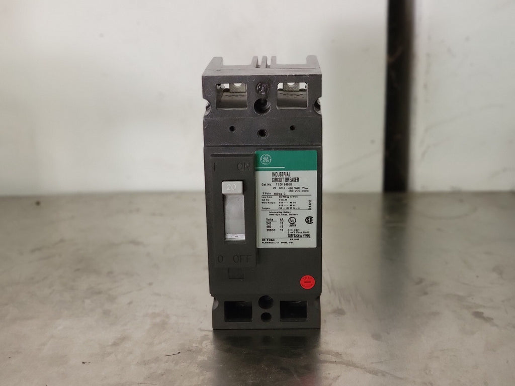 GENERAL ELECTRIC 20 Amp, 2 Pole, 480 volts Circuit Breaker TED124020