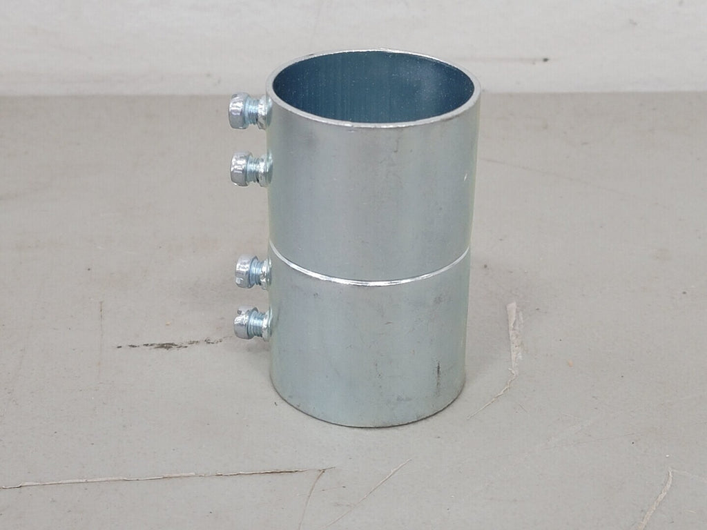 EATON CUTLER-HAMMER 1-1/2" Screw Coupling 464 (Box of 10)