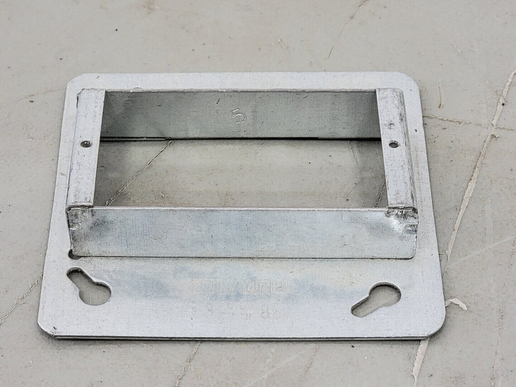 THOMAS & BETTS 4" x 4" Square Box Cover 3/4" Raised BC52-C-49-3/4 (Box of 14)