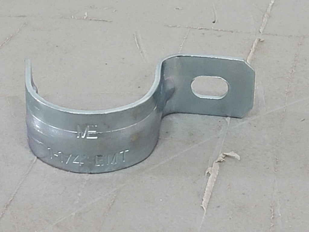 THOMAS & BETTS 1-1/4" One Hole Conduit Strap Snap-On Type 514 (Box of 25)