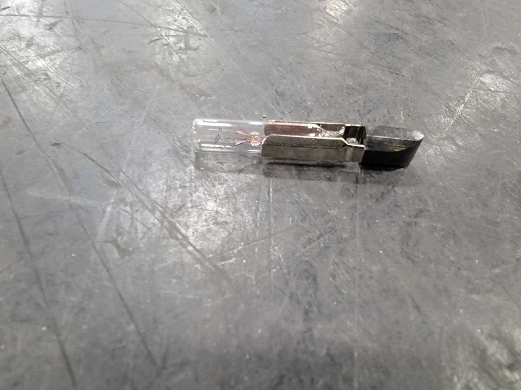 SPECTRO 24 Volts 35 mA Miniature Lamp 24E1 (Box of 10)