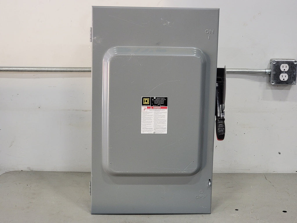 SQUARE D 200 Amp Heavy Duty Safety Switch CHU364