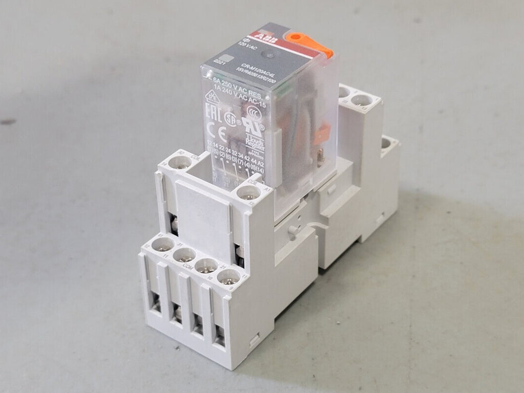 ABB 6 Amp Pluggable Interface Relay CR-M120AC4L w/ Relay Socket 1SVR405651R3000