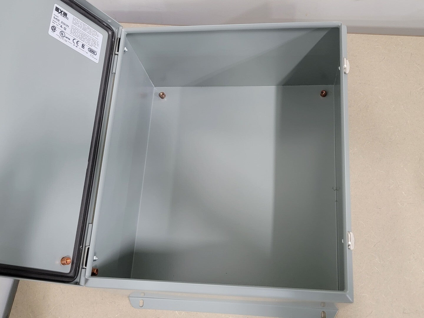 Serie K Custodia in Acciaio Inox 16÷160A Serie K Custodia in Acciaio Inox 16÷160A