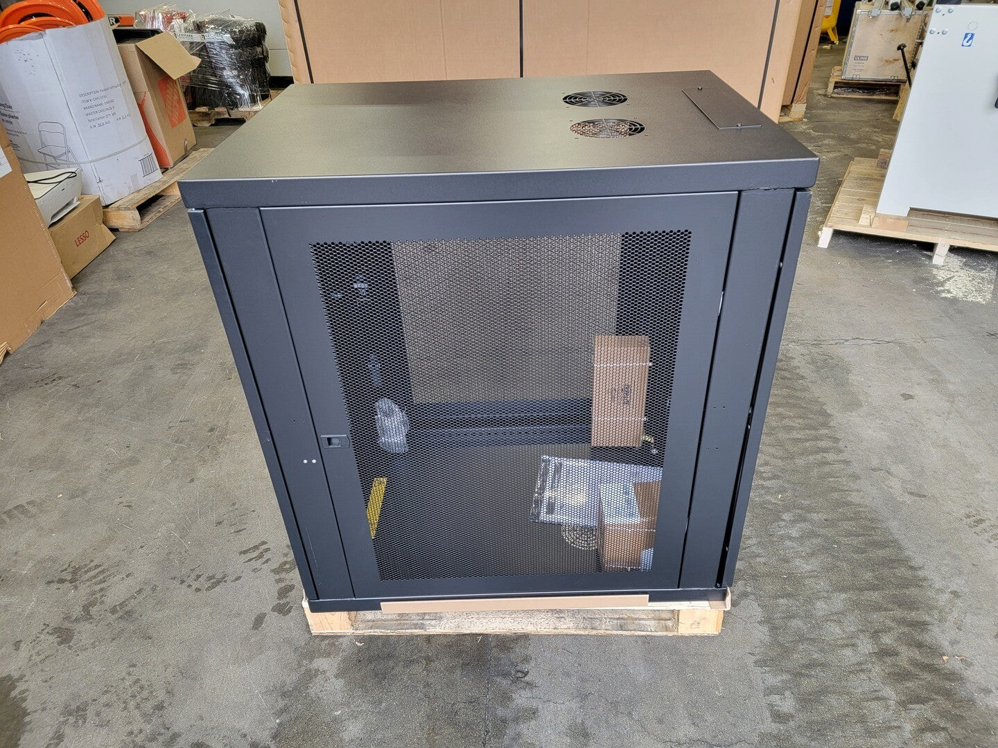 TRIPP-LITE SmartRack 18U Mid-Depth Half-Height Rack Enclosure Cabinet ...