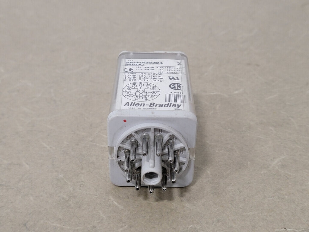 ALLEN-BRADLEY 10 Amp Tube Base Relay 700-HA33Z24
