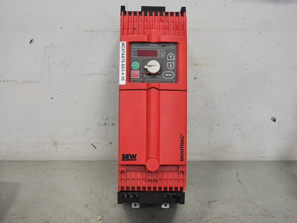 SEW-EURODRIVE Movitrac Inverter Drive MC07A075-5A3-4-00