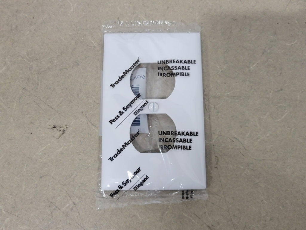 PASS & SEYMOUR Trademaster Wall Plate 1-Gang 1-Duplex TP8-W (Box of 25)