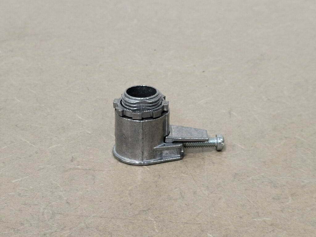 THOMAS & BETTS 1/2" Single Screw Connector CI-71 For 0.33 to 0.95 in. Cable (Box of 46)