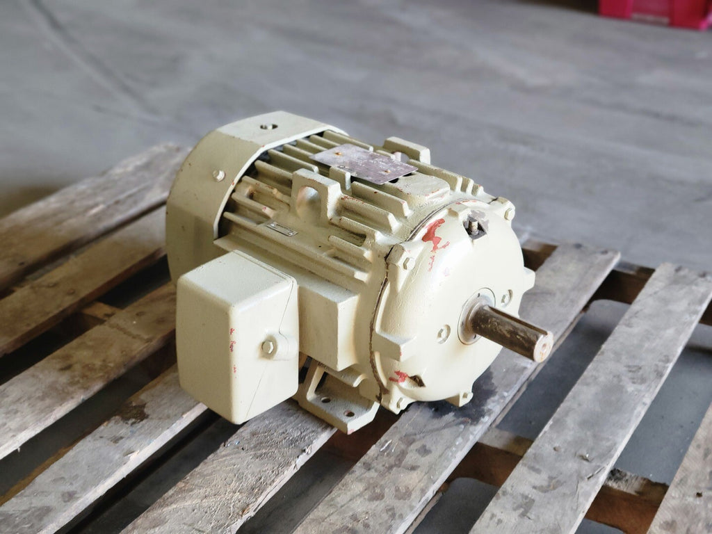 GENERAL ELECTRIC 5 hp, 460 volts, 1170 rpm, 215T Electric Motor 5KS215SSP308BD10