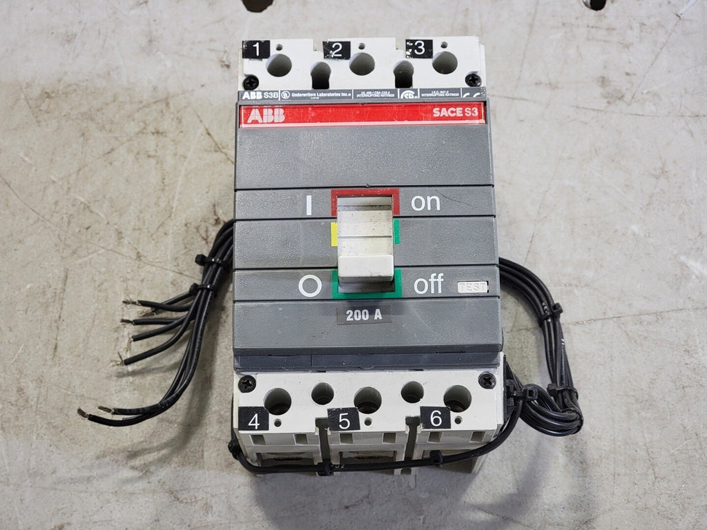 ABB 200 Amp 3 Pole Circuit Breaker 122160003-001