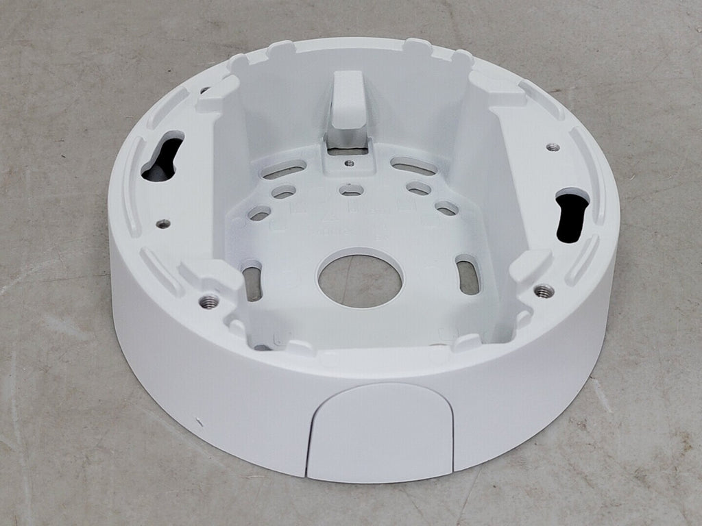 AXIS T94H01P Conduit Backbox 5034-111
