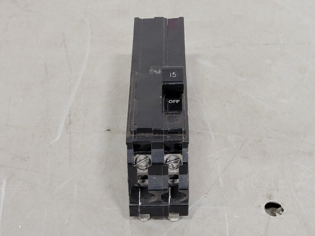 SQUARE D 15 Amp, 2 Pole, 240 volts Circuit Breaker A1B215