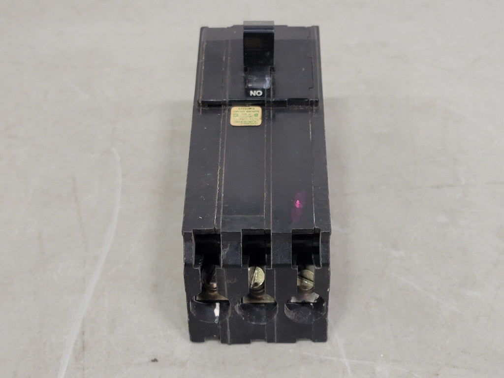 SQUARE D 15 Amp, 3 Pole, 240 volts Circuit Breaker A1B315