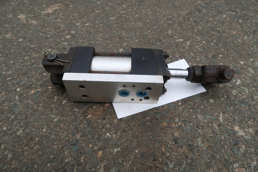 NEWNES/MCGEHEE Pneumatic Cylinder P/N: T11.5SPEC-01