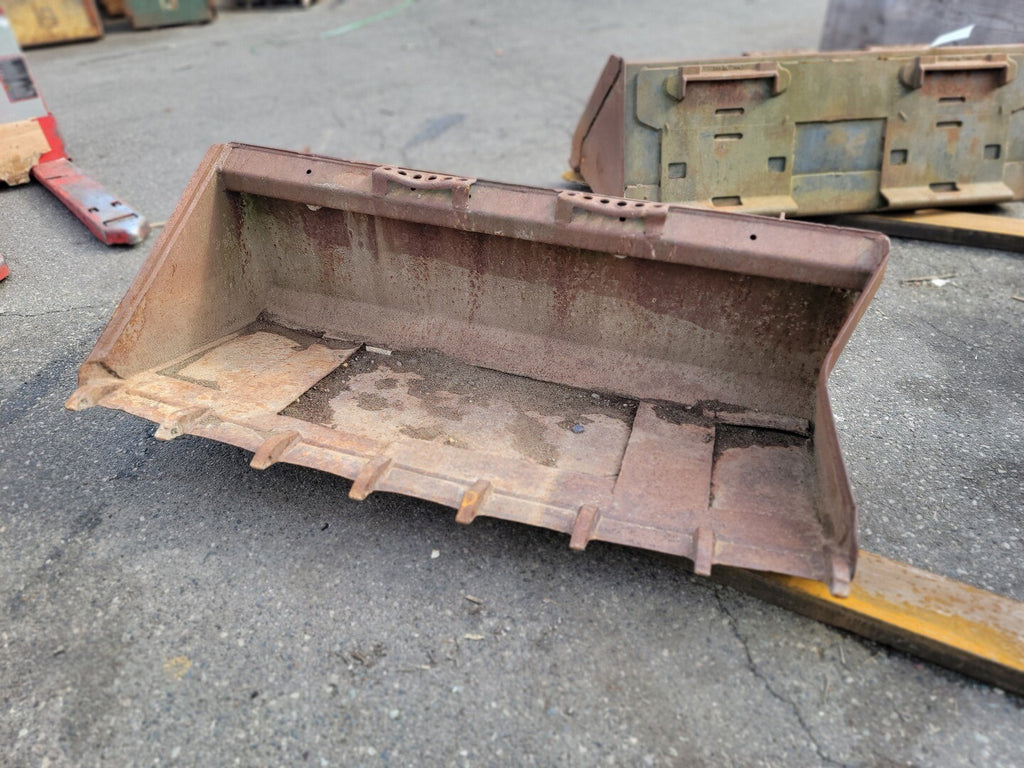 60" Quick Attachment Skid Steer Bucket