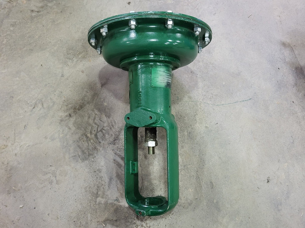 FISHER 1" NPT Control Valve Type EZ With Actuator Type 657