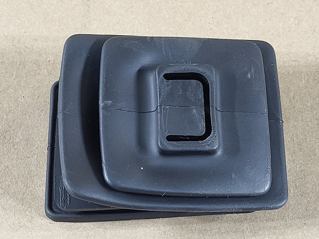 TOYOTA Clutch Release Fork Boot HZJ79, 31126-60050