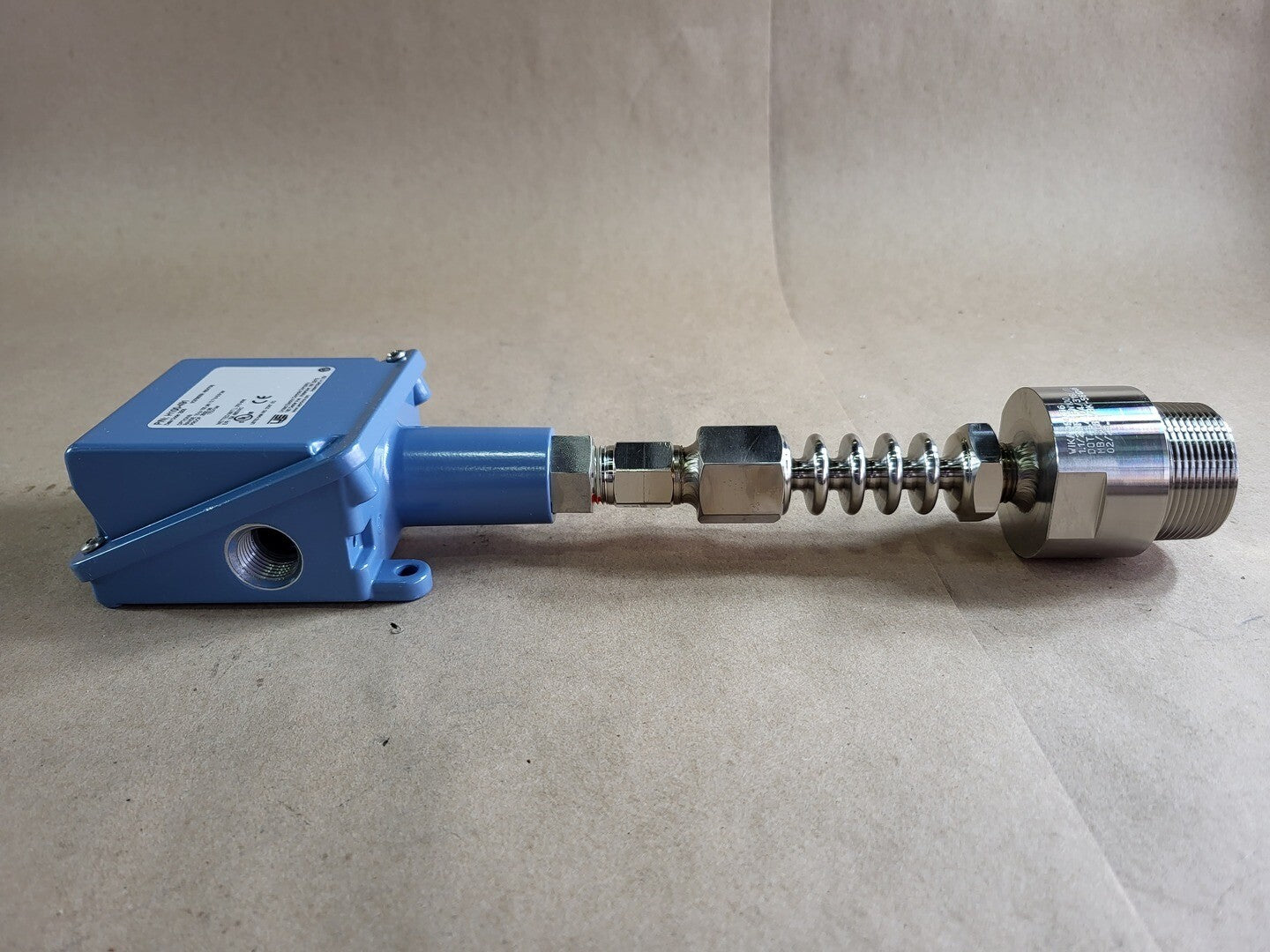 UNITED ELECTRIC Pressure Switch H100-491, 10 to 100 psi