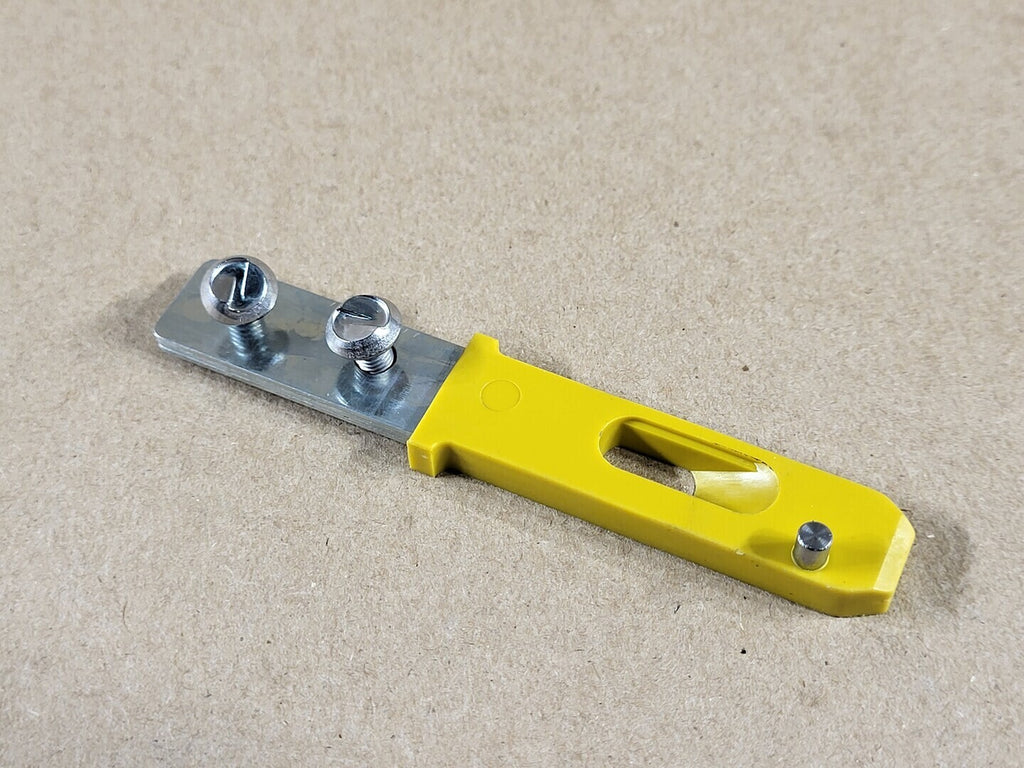 SICK Safety Interlock Straight Actuator IE100-S1