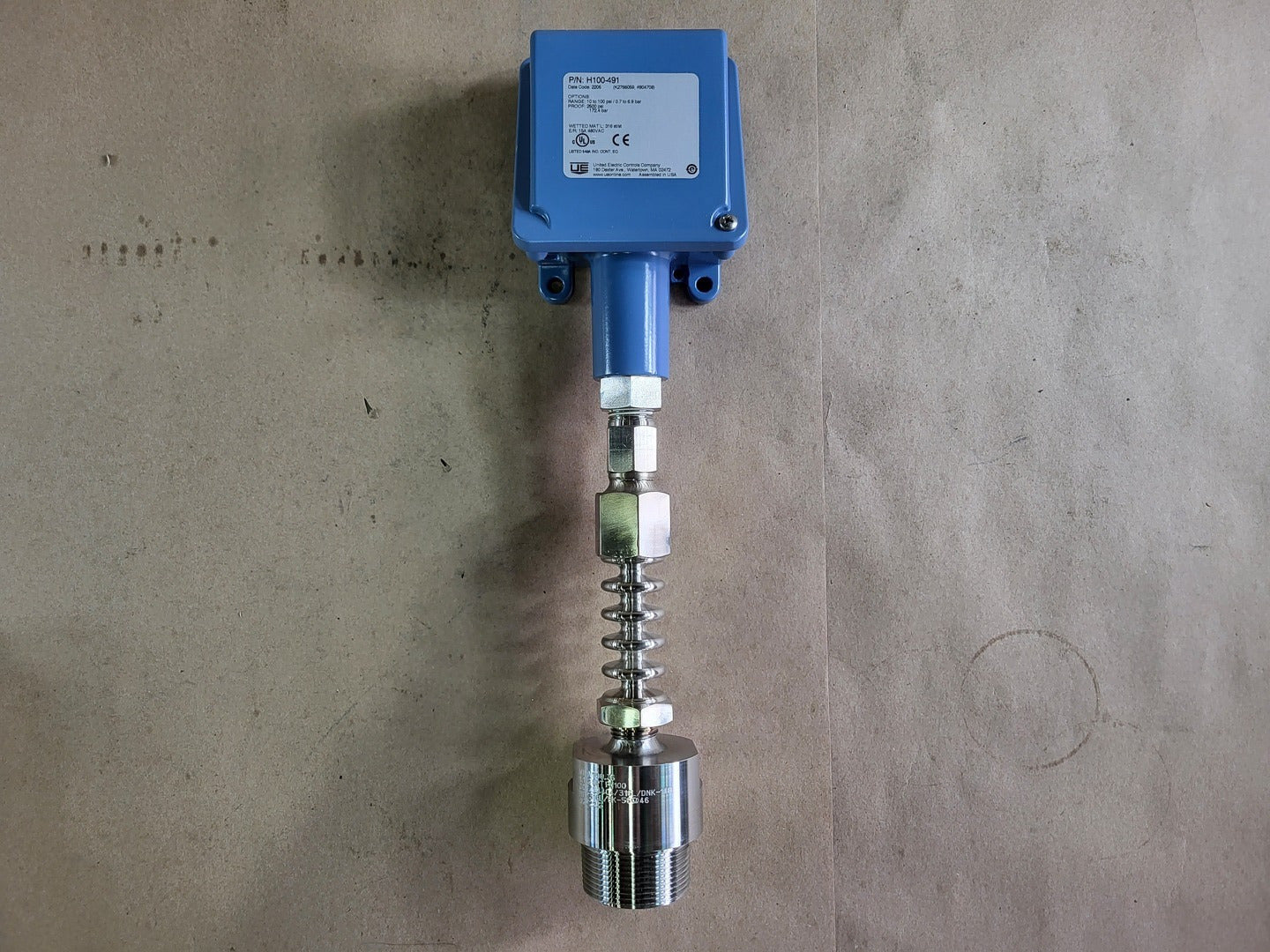 UNITED ELECTRIC Pressure Switch H100-491, 10 to 100 psi