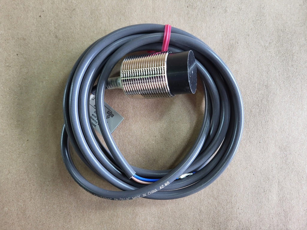 OMRON Inductive Proximity Switch E2E-X18MY1-US