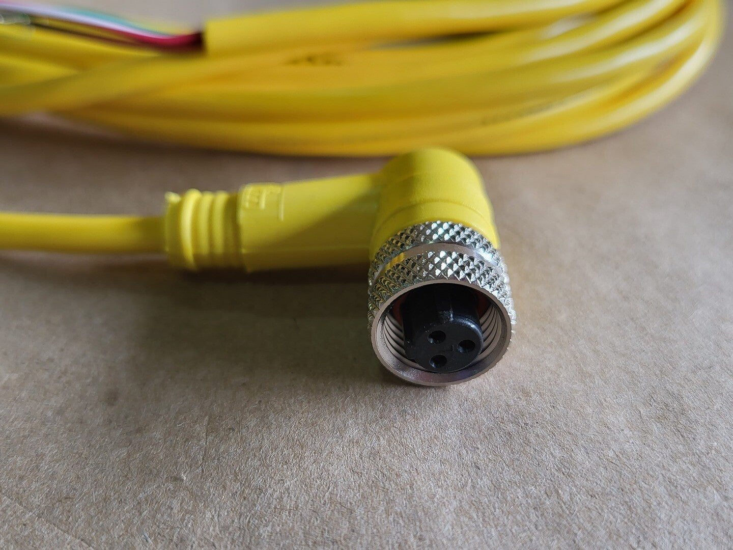 BRAD HARRISON 5meter 22AWG 3P Male Cordset Angled PVC Cable 1200720713