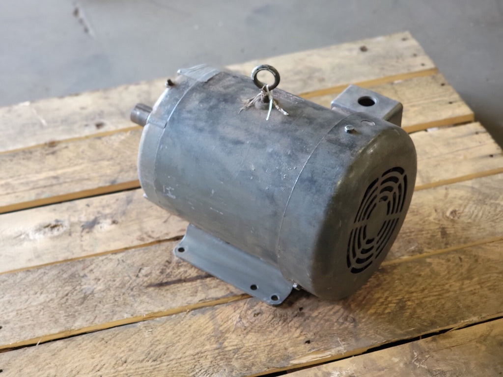 BALDOR 3 hp, 208-230/460 volts, 1160 rpm, 213T, Industrial Motor M3704T